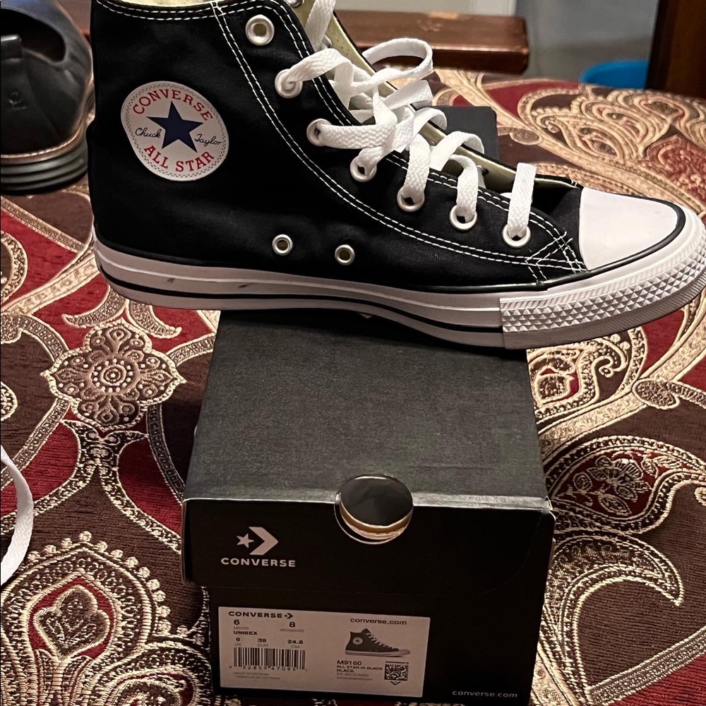 Woman/unisex Converse